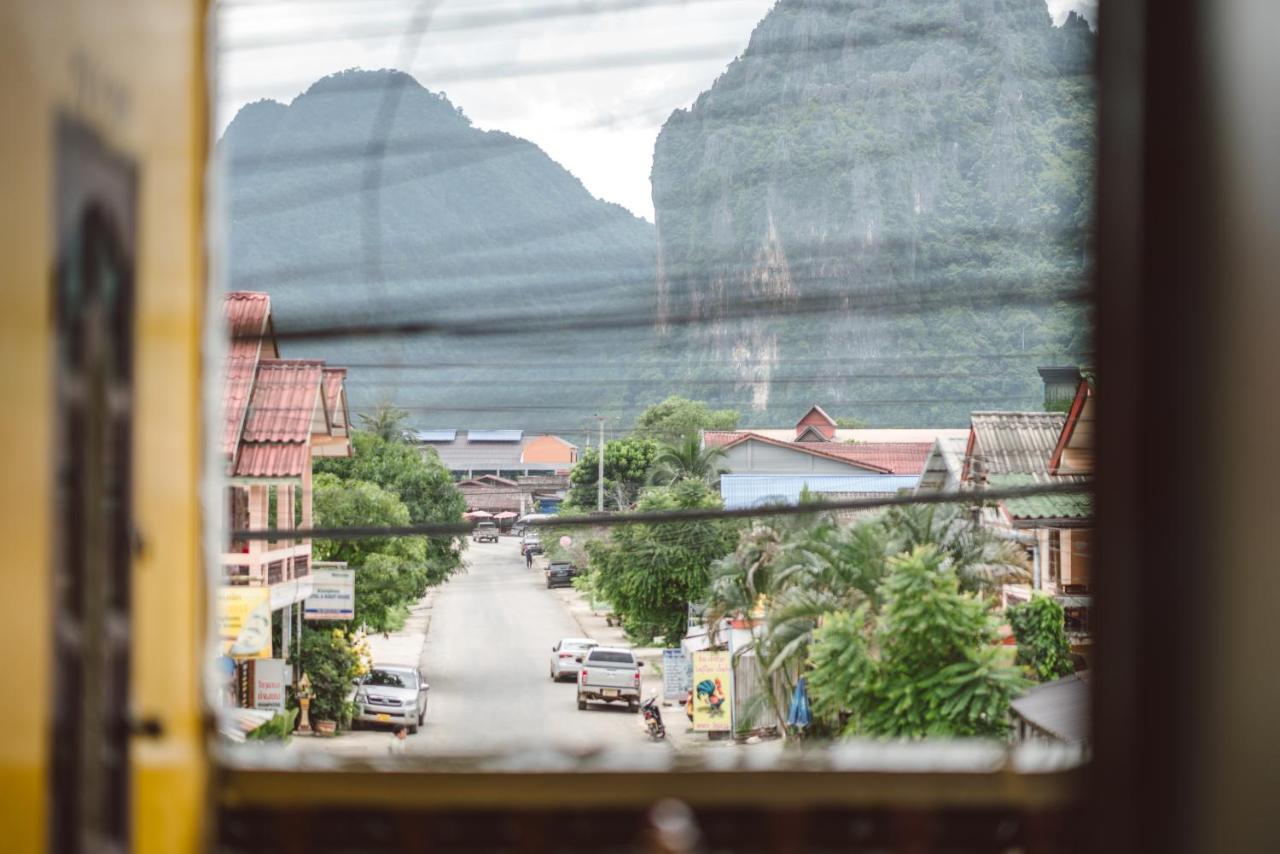 Pan'S Place Hotel Vang Vieng Luaran gambar